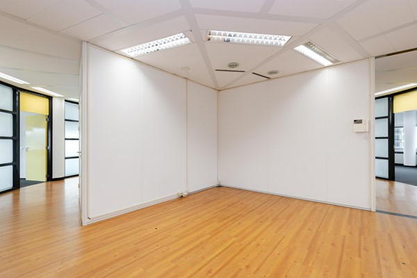 Medium property photo - Marconiplein 17, 3025 AV Rotterdam